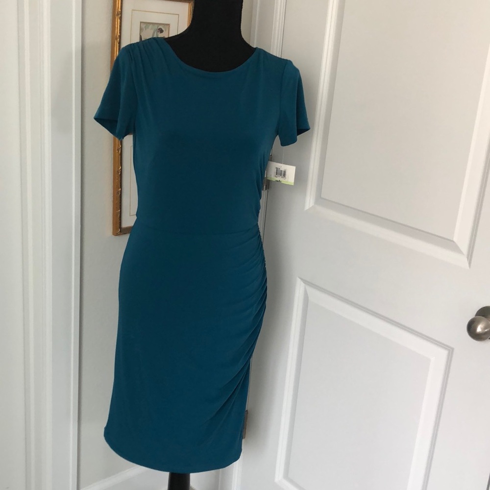 NWT Donna Morgan dress knew length size 4
